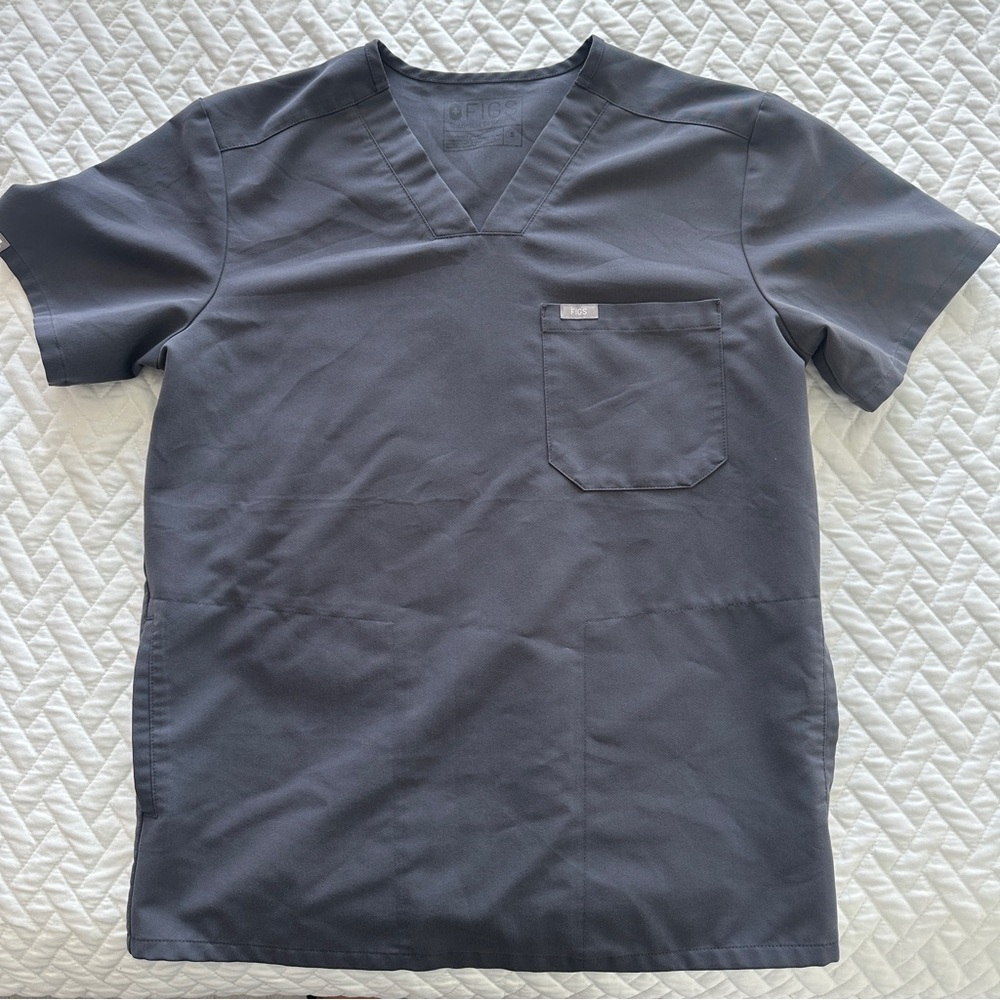 Men’s figs scrubs set